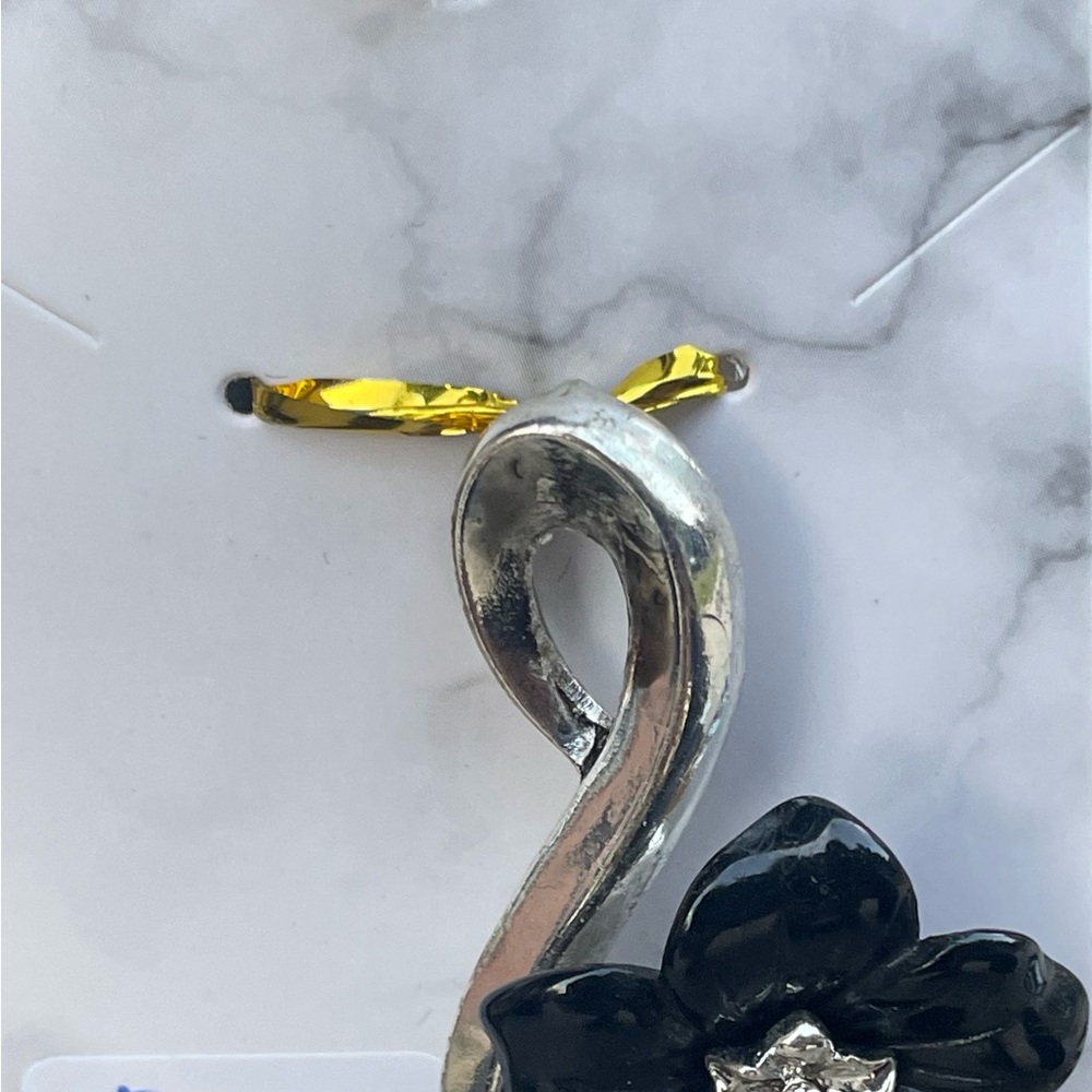 Pendant - Picture 2 of 3